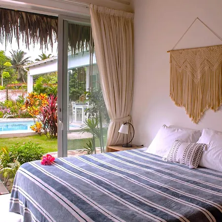 Vikara Bed & Breakfast Olon Exterior photo